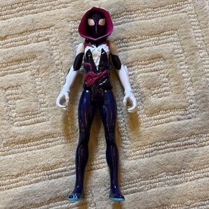 Marvel Gwen Ghost-Spider 12” Titan Hero Series Action Figure Hasbro